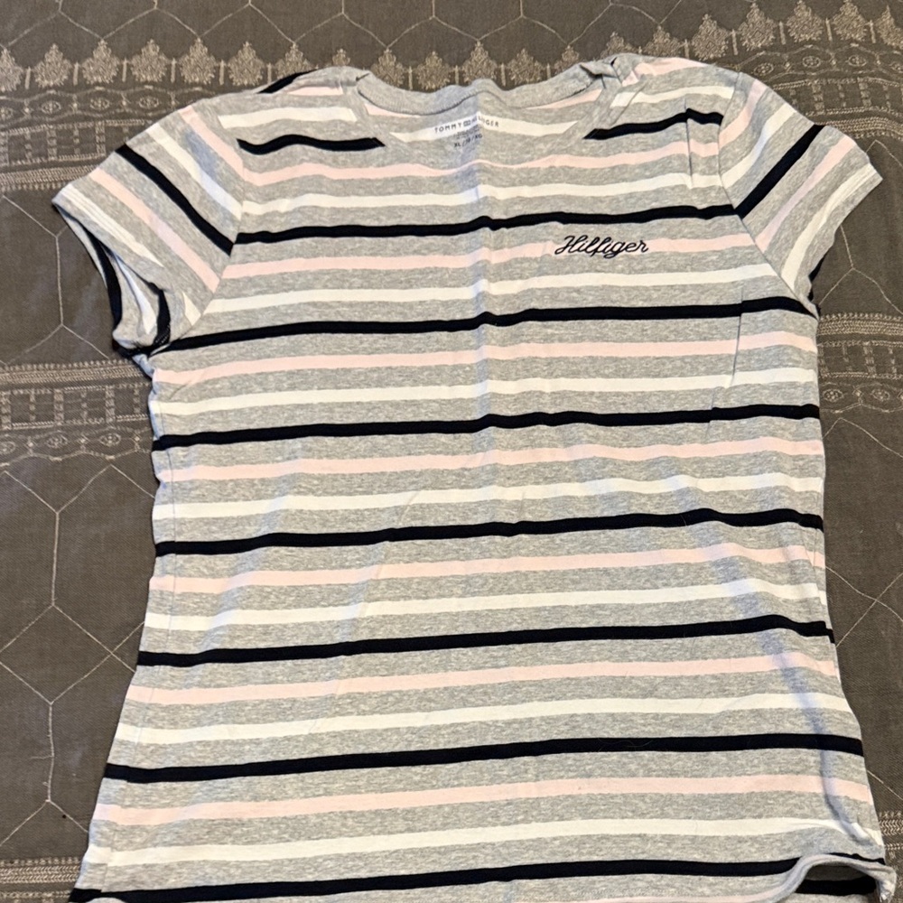 Tommy Hilfiger Women’s Gray and Pink Striped Tee